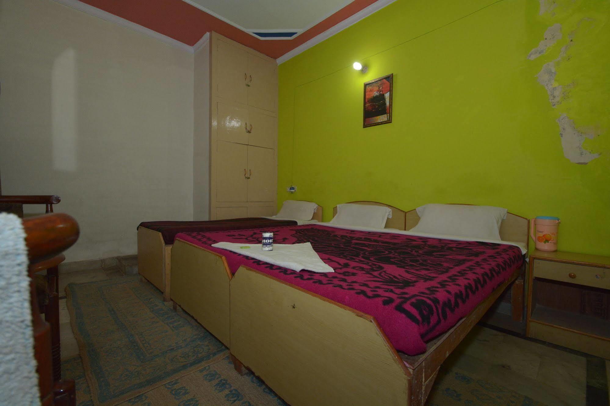 Tempat Tidur & Sarapan Pyrenees Agra (Uttar Pradesh)